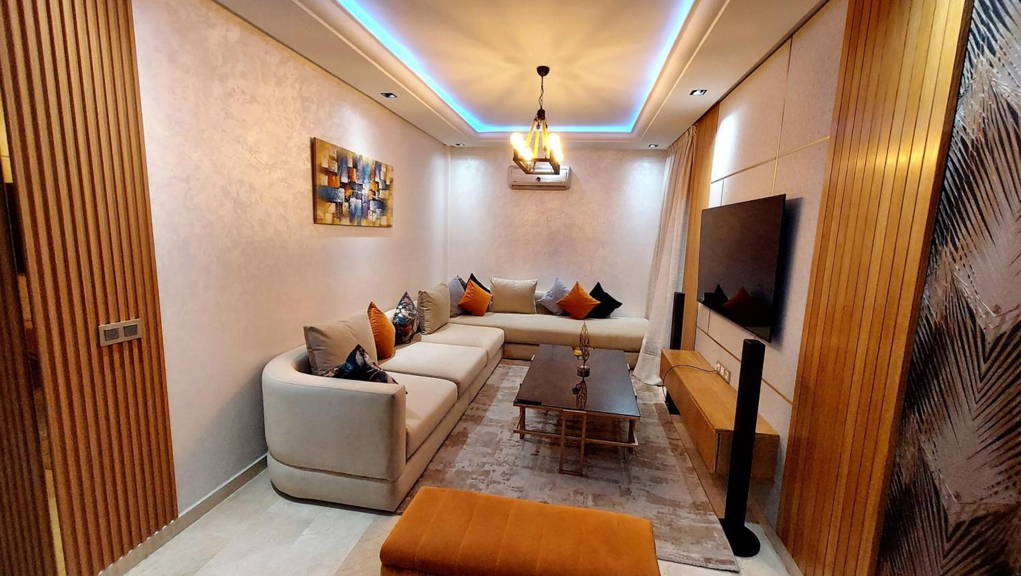 Luxury Downtown Apartment Of 80M2 In Front Of Hassan 2 Mosque And Sea From Family , Pour Famille , Interdit Couples Araabic Non Marie, Forbidden Unmarried Araabic Couples Basement Car Park Casablanca Exterior foto